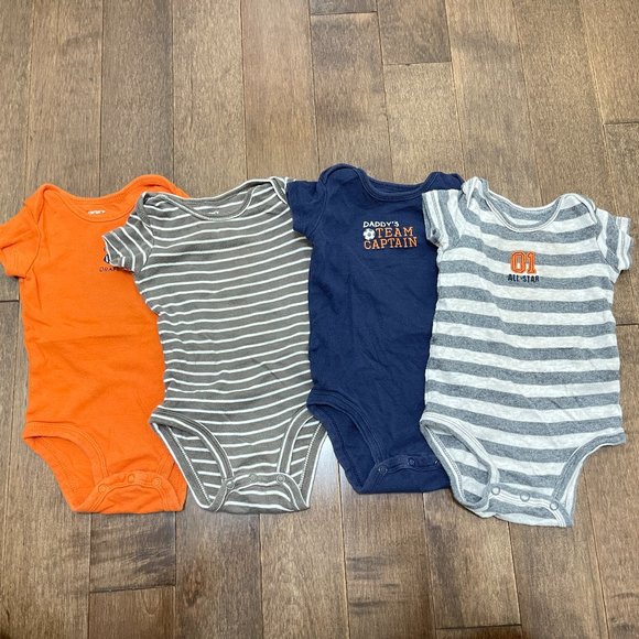 11 Piece Baby Boy Bundle - One Piece, Bodysuits (3-6months, 3months) - Picture 15 of 16